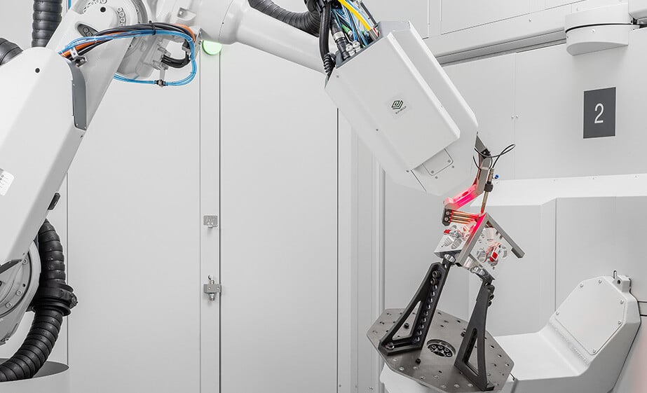 soldadura láser de una rejilla de puerta