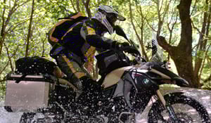 Touratech – Lasertube y dobladora de tubos para producir el futuro